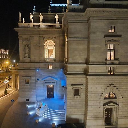 Opera View Residence - Live In Luxury Budapeszt Zewnętrze zdjęcie